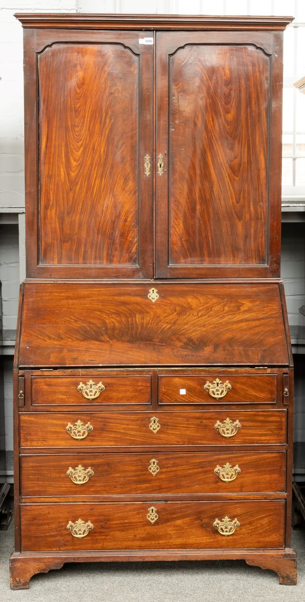 A MID-18TH CENTURY MAHOGANY BUREAU CABINET