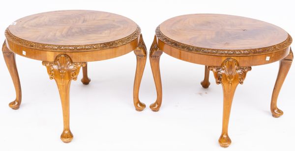 A PAIR OF GEORGE II STYLE MAHOGANY OCCASIONAL TABLES (2)