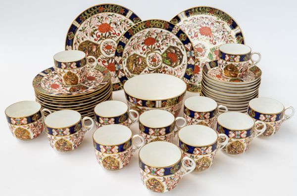 A ROYAL CROWN DERBY BONE-CHINA PART TEA SERVICE (40)