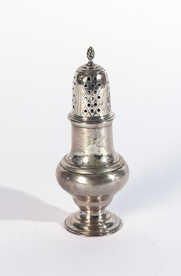 AN IRISH 18TH CENTURY SILVER CASTER