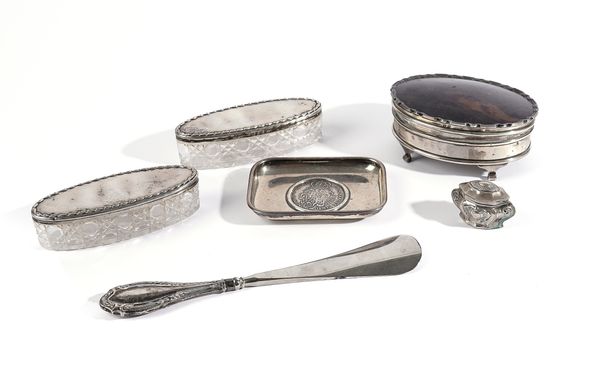 A SMALL GROUP OF SILVER AND FOREIGN WARES (6)