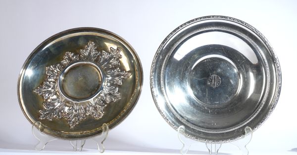 AN AMERICAN SILVER BOWL AND A TRAY (2)