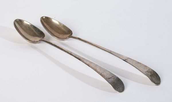 A PAIR OF GEORGE III SILVER BASTING SPOONS (2)