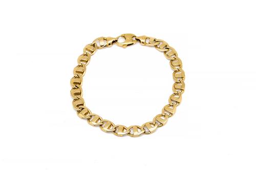 A 9CT GOLD BRACELET, IN AN OVAL AND BAR LINK DESIGN