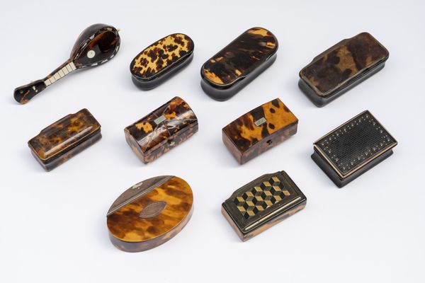 A FRENCH PIQUE-POINT INLAID TORTOISESHELL SNUFF AND EIGHT OTHER TORTOISESHELL BOXES (10)