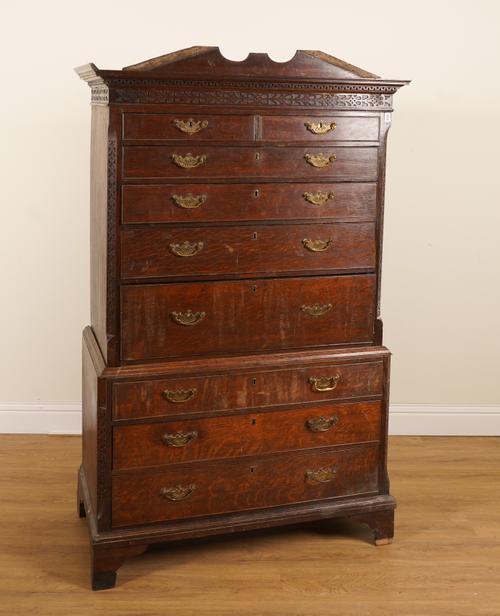 A LATE 18TH CENTURY OAK SECRETAIRE CHEST ON CHEST