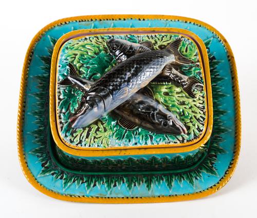 A GEORGE JONES MAJOLICA SARDINE BOX, COVER AND STAND (3)