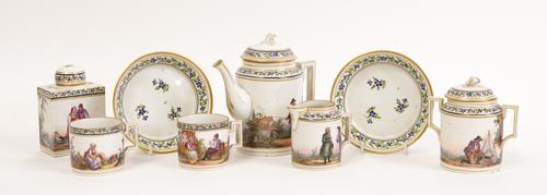 A CONTINENTAL PORCELAIN PART TEA AND COFFEE SERVICE