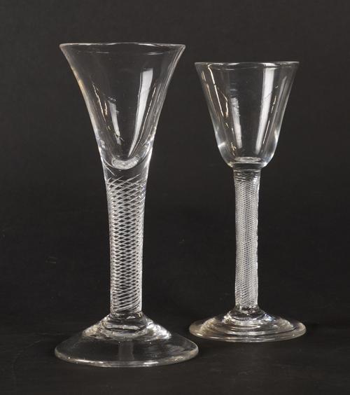 TWO AIRTWIST WINE GLASSES (2)