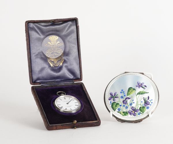 A VICTORIAN SILVER CASED PEDOMETER AND A LADY'S SILVER AND ENAMELLED POWDER COMPACT (2)