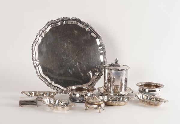 A GROUP OF SILVER AND PLATED WARES (10)