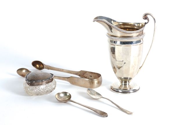 A SILVER MILK JUG AND FOUR FURTHER ITEMS (5)