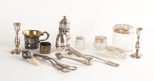 A GROUP OF SILVER AND PLATED WARES (13)