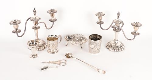 A GROUP OF FOREIGN AND PLATED WARES (9)