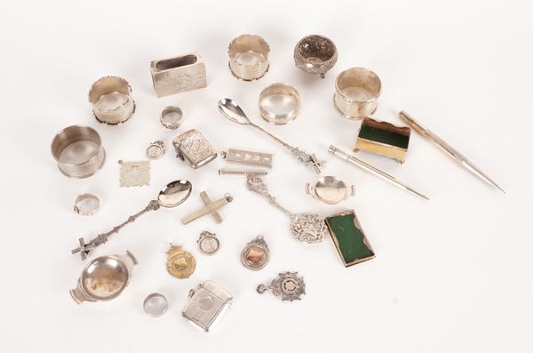 A GROUP OF SILVER, FOREIGN, PLATED AND JEWELLERY WARES (29)