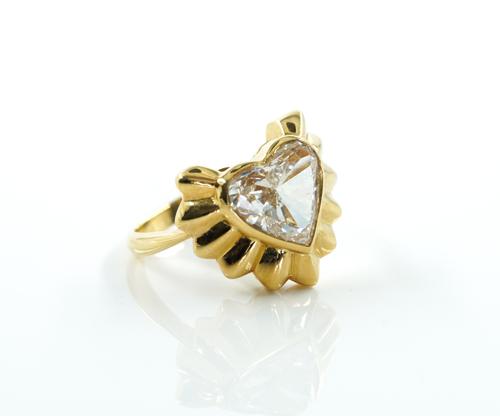 A GARRARD HEART SHAPED DIAMOND RING