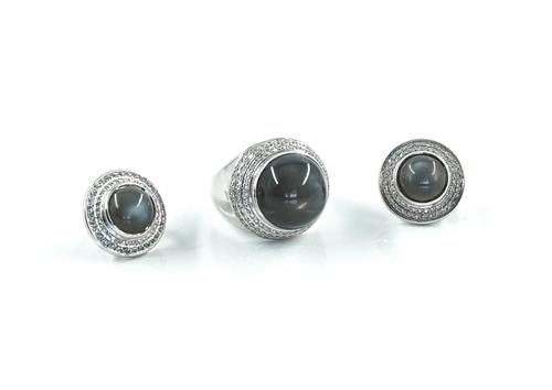 A THEO FENNELL GREY MOONSTONE AND DIAMOND RING AND MATCHING EARCLIPS (2)