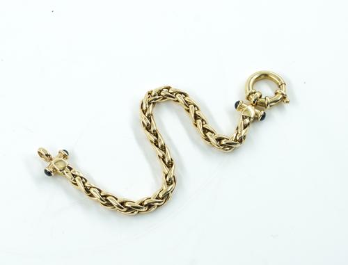 A 9CT GOLD MULTIPLE LINK BRACELET