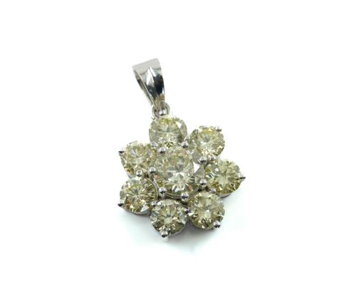 A YELLOW DIAMOND EIGHT STONE CLUSTER PENDANT