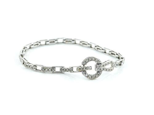 A WHITE GOLD AND DIAMOND BRACELET