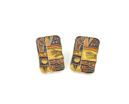 A PAIR OF DAVID ANDERSEN NORWEGIAN SILVER AND ENAMELLED EARCLIPS