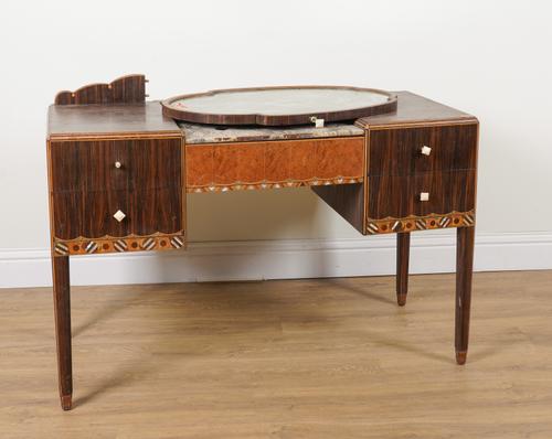 A MID 20TH ROSEWOOD DRESSING TABLE