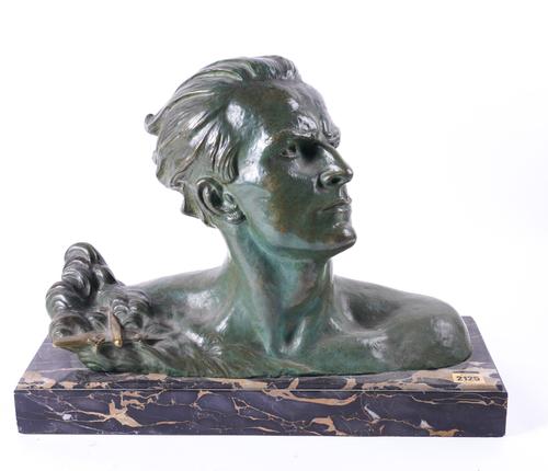 AN ART DECO FRENCH BRONZE BUST ‘OULINE’