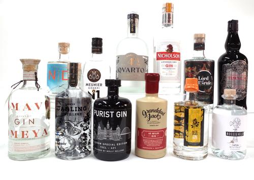 12 BOTTLES GIN
