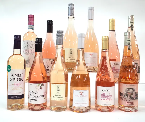 12 BOTTLES ITALIAN AND FRENCH ROSÉ WINE