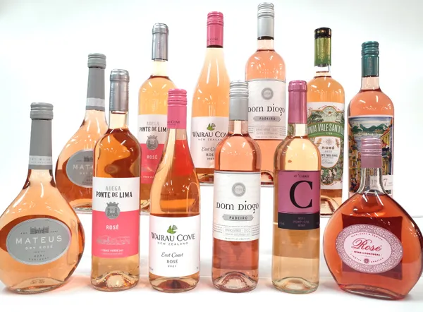 12 BOTTLES PORTUGUESE AND NEW ZEALAND ROSÉ WINE