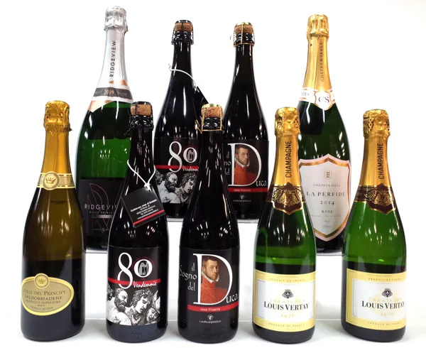 9 BOTTLES SPARKLING WINE AND CHAMPAGNE