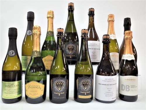 12 BOTTLES AUSTRALIAN, BRAZILIAN, GERMAN AND NEW ZEALAND SPARKLING WINE
