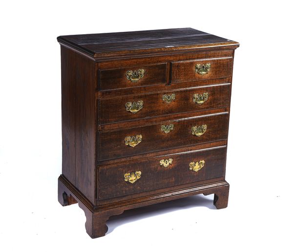 A MID 18TH CENTURY OAK CHEST