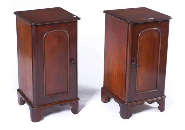 A PAIR OF 19TH CENTURY AND LATER MAHOGANY BEDSIDE TABLES (2)