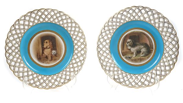 A PAIR OF MINTON CABINET PLATES BY HENRY MITCHELL (2)