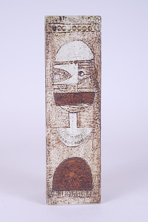 A TROIKA POTTERY RECTANGULAR VASE BY HONOR CURTIS