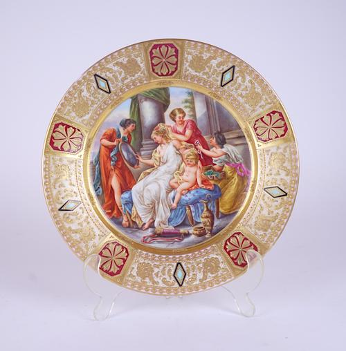 A VIENNA-STYLE PORCELAIN PLATE