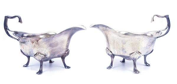 A PAIR OF SILVER SAUCEBOATS (2)