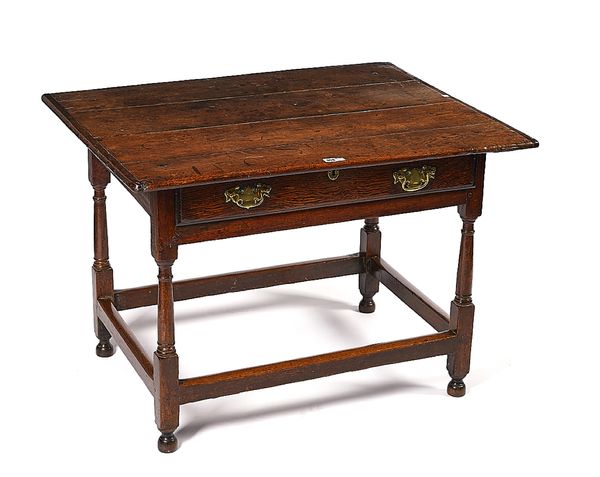 A 17TH CENTURY OAK SIDE TABLE