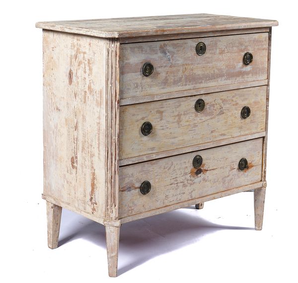 A 19TH CENTURY GUSTAVIAN PAINT WASHED CHEST