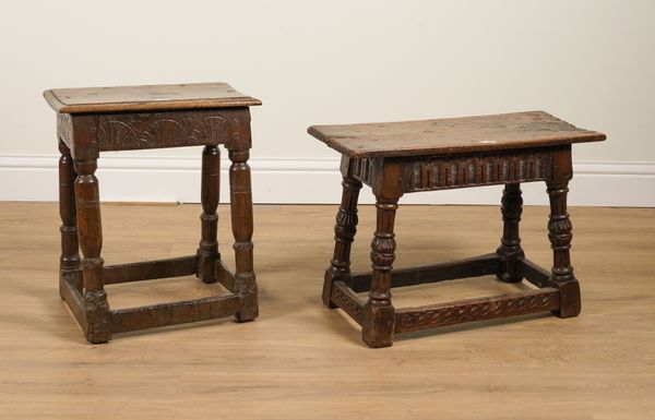 A 17TH CENTURY OAK JOINT STOOL ON TURNED SUPPORTS (2)