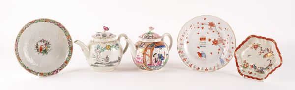 A GROUP OF WORCESTER POLYCHROME PORCELAIN