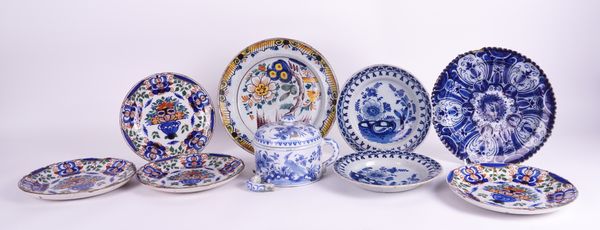 A GROUP OF DUTCH DELFT WARES