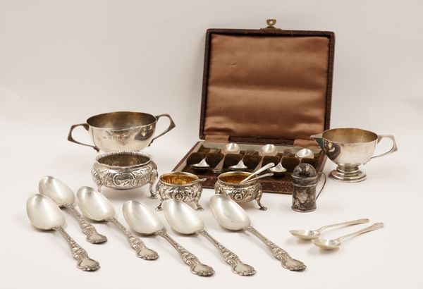 A GROUP OF SILVER (QTY)