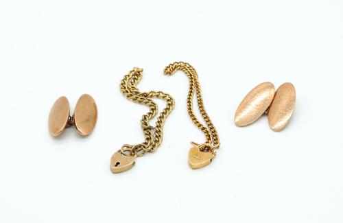 A PAIR OF 9CT GOLD CUFFLINKS AND TWO GOLD CURB LINK BRACELETS  (3)