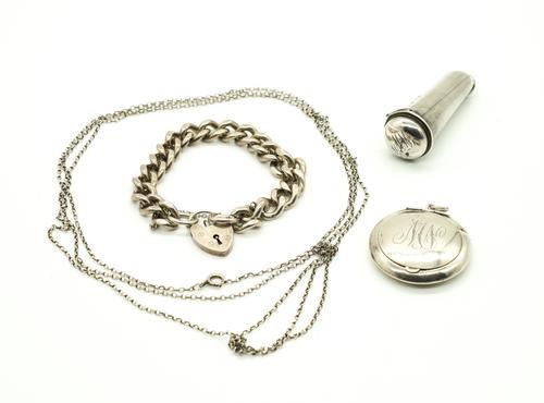 A 9CT GOLD MOUNTED AMBER CHEROOT HOLDER, WITH A SILVER CASE AND THREE FURTHER ITEMS (4)