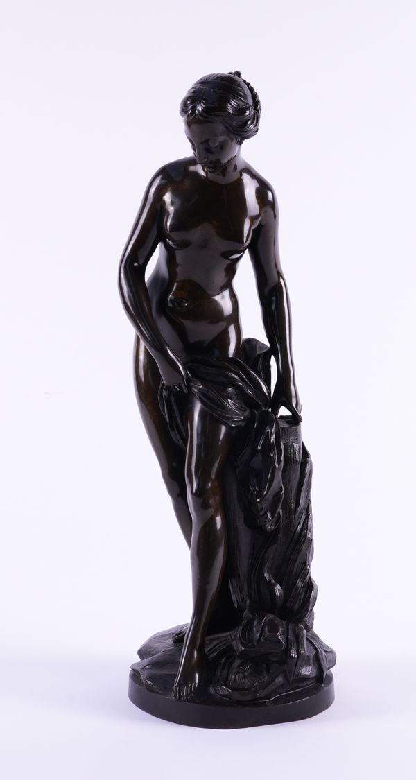 AFTER ETIENNE MAURICE FALCONET (FRENCH 1716-1791): A BRONZE FIGURE OF ‘LA BAIGNEUSE’