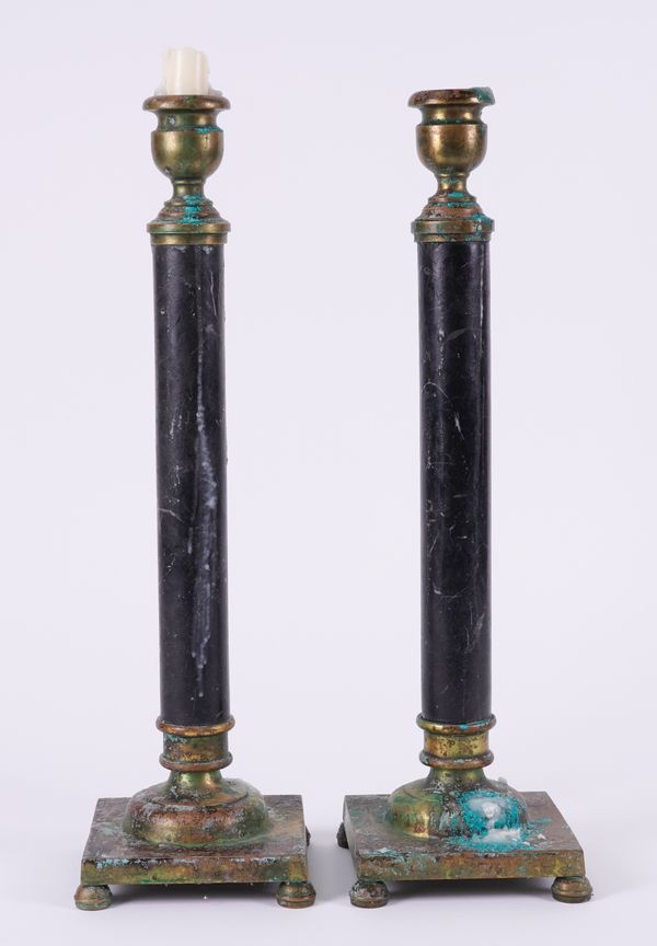 A PAIR OF BRASS AND MARBLE COLUMN CANDLESTICKS (2)