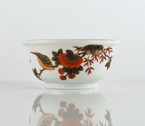 A CHINESE PORCELAIN BOWL