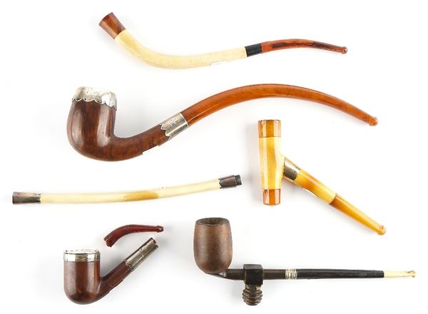 A VICTORIAN SILVER MOUNTED BURR WOOD CHURCHWARDEN PIPE (5)